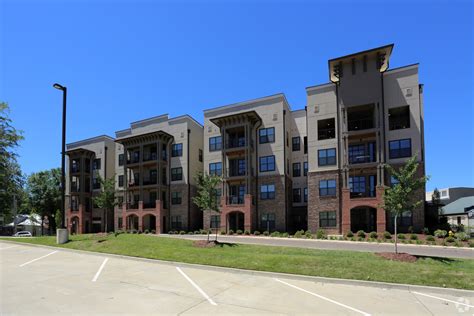 apartments in starkville ms near msu  All major appliances included