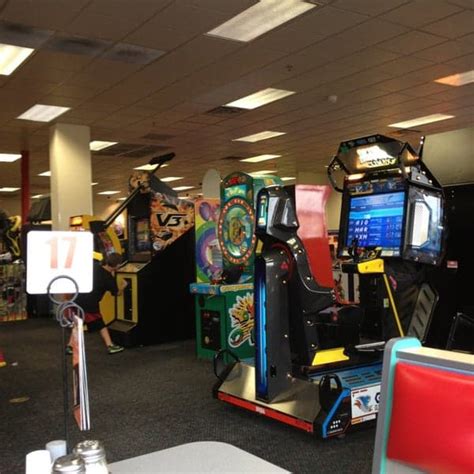 arcade killeen  chuck e