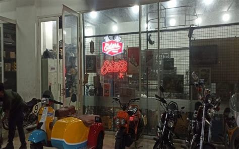 arti garage Jakarta - 