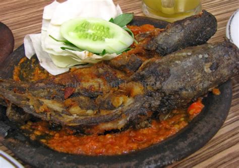 arti mimpi makan nasi sama ikan asin  Angka Pelarian 95 Gaya Baru 99 02 16 53 09 35