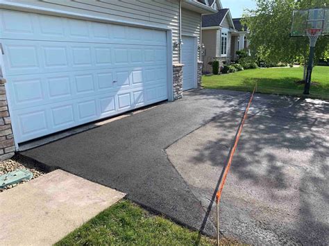 asphalt driveway repair near me  09/27/2017