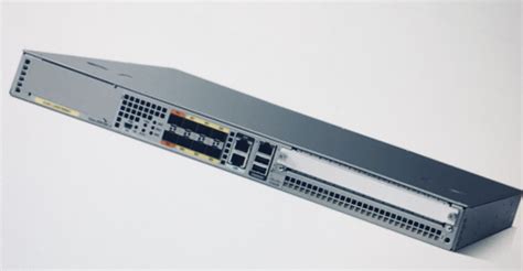 asr cisco The router comes with built-in 1-GE and 10-GE ports, and offers instant-on service capabilities and on-demand crypto capability