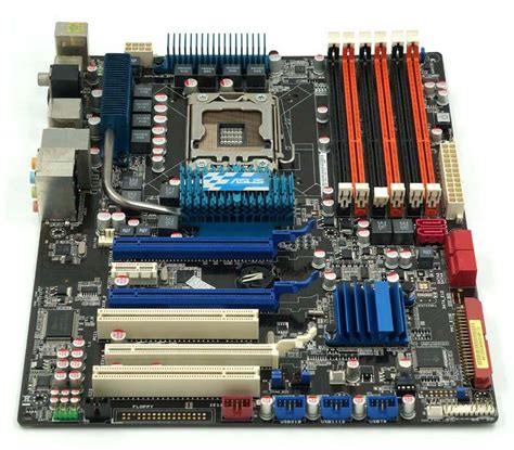 asus p6t se motherboard review  This is the basic but competent version of the Asus i7 1366 socket motherboards using the intel x58 chipset and featuring a tripple channel configuration of DDR3