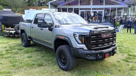 Detailed specs and features for the 2023 GMC Sierra 2500HD AT4 including dimensions, horsepower, engine, capacity, fuel economy, transmission, engine type, cylinders, drivetrain and more.. 