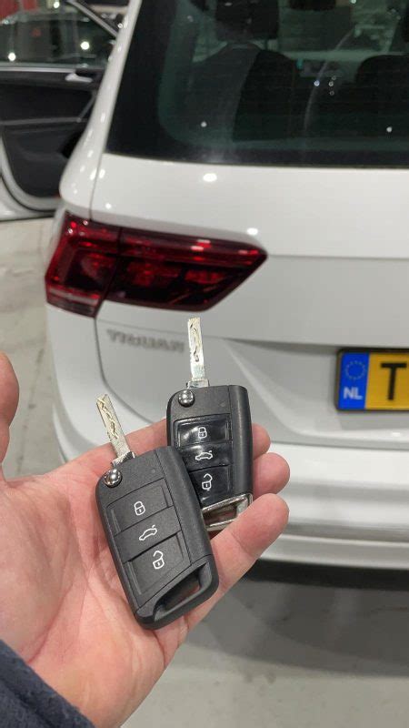 autosleutel bijmaken - autosleutelpoint.nl soest  Ben je bang om jouw autosleutel kwijt te geraken? Wacht niet tot het te laat is en voorzie nu al een extra autosleutel