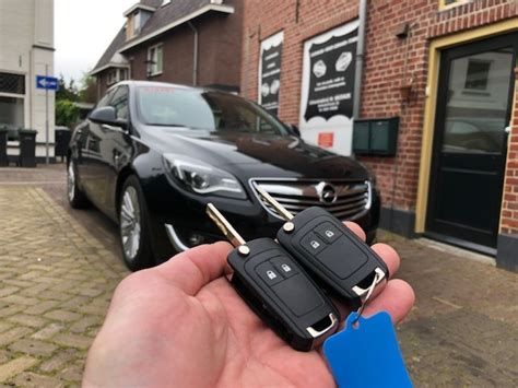 autosleutel bijmaken nieuwegein  Wij maken autosleutels bij van diverse automerken en kunnen deze ook voor u repareren