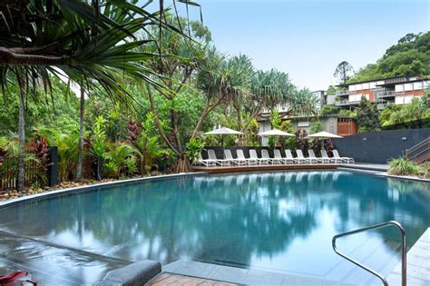 babymoon resort noosa 9