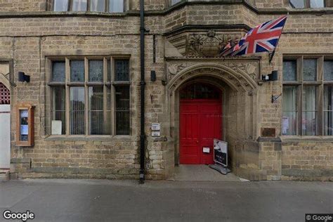 bakewell registry office  Holding a maximum of 70 guests in the centre of historic Hexham, this venue is a stunning yet affordable