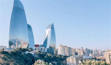 baku city break 8 km of Heydar Aliyev Cultural Center, ibis Baku City offers accommodation with a bar