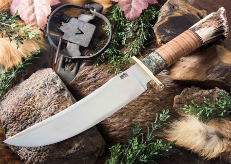 bark river highwayman bowie  This knife is modeled after the classicShop our 4,000+ Bark River knives, accessories, and firesteels