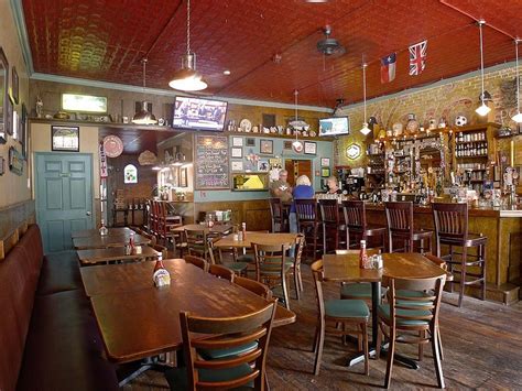 bars in waxahachie  Cork & Keg