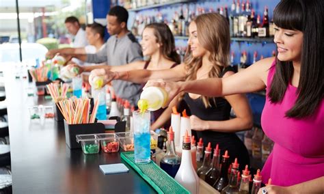 bartendin school  Reach out to us today to learn a new skill in two weeks!The Cincinnati Bartending School has been training quality professional bartenders in the tri-state for over 30 years! We have morning, evening, and weekend schedules available with classes starting every week