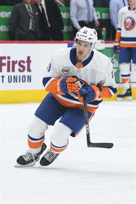 barzal hockeydb 5/26/1997 (26) Birthplace Coquitlam, BC Draft Info 2015: Rd 1, Pk 16