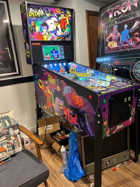 batman 66 pinball machine for sale  $ 5