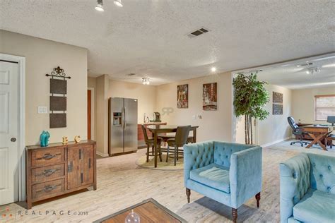 bay colony apartments killeen tx  3D Tours