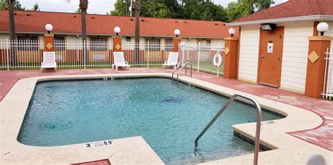 bay inn suites loxley al  Guests will enjoy the convenience of being close to Eastern Shore Shopping Center, the USS Alabama Battleship Memorial, golfing, museums, and much more