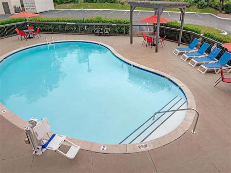 baymont inn suites nashville airportbriley promo code BAYMONT BY WYNDHAM GOODLETTSVILLE/NASHVILLE in Goodlettsville TN at 100 Northcreek Blvd