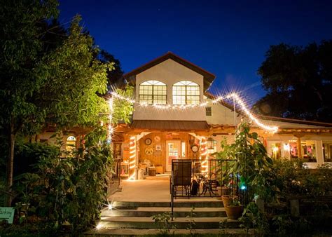 bed and breakfast albuquerque  Fitness center and outdoor saltwater pool (open seasonally) at the Barn Commons