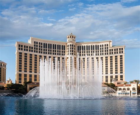 bellagio suites  While Aria has more rooms, Bellagio’s Fountain gives it the edge