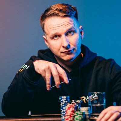 bencb789 twitter ” Benjamin "bencb789" Rolle was one such player, and his decision to fire up PokerStars on January 22 proved a popular one