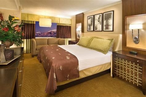 best hotel rooms in reno 3