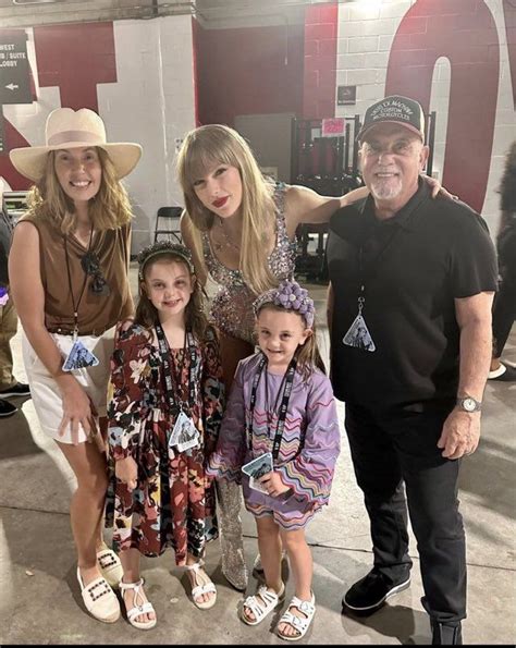 billy joel at taylor swift concert  — Taylor Swift: The Eras Tour (@TSTheErasTour) April 16, 2023