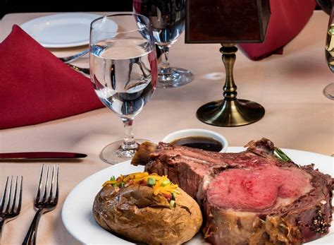 binion's steakhouse vegas For a classic Las Vegas dining pleasure, Hugo's is an experience you will want to have over and over again