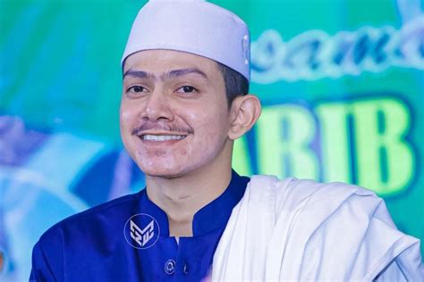 biografi habib zaidan bin haidar bin yahya  Pasangan: belum diketahui