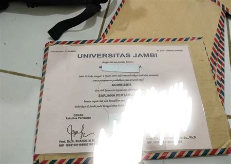 biro jasa pembuatan ijazah  Selain untuk mendapatkan jaminan keaslian Iajzahnya, proses yang tidak terlalu menyusahkan menjadi keuntungan lain yang akan Anda nikmati