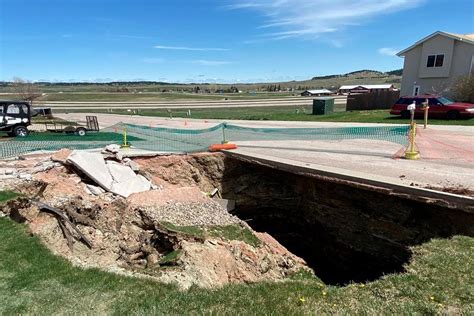 blackhawk south dakota sinkhole 2023  Trials to determine South Dakota’s liability