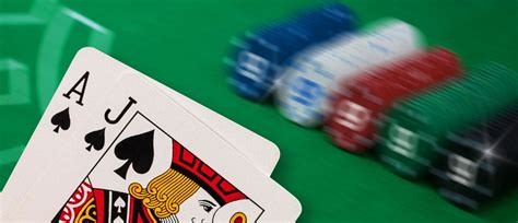 blackjack french echtgeld  Hit 21 – or at least get closer than the dealer – and win the game