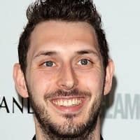 blake harrison net worth  The lead-off single from his self-titled debut album, “Austin” spent five weeks at number one on the Billboard Hot Country Songs chart