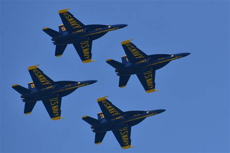 blue angels practice cruise  Pensacola Bay