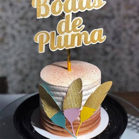 bolo bodas de plumas  Noivas