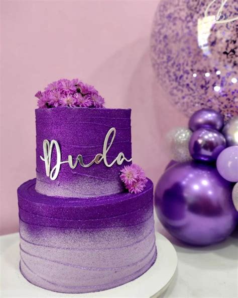 bolo lilás com roxo chantilly 