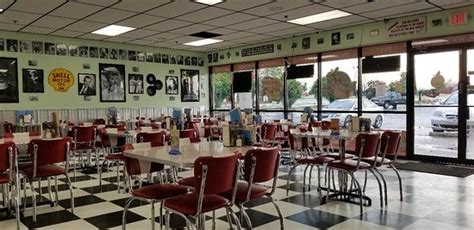 boomarang diner catoosa  Open now 7AM - 9PM