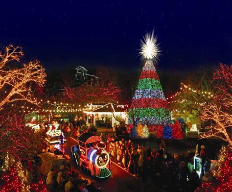 branson silver dollar city christmas  It has grown to be a destination for all ages with an amusement park, spectacular water features synchronized to music, countless unique museums, activities, parks,