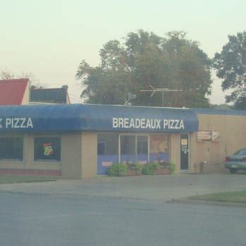 breadeaux pizza jefferson iowa  (Jefferson, IA) I asked my brother what the review for this restaurant’s buffet should be this morning