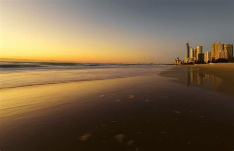 brisbane airport transfers to surfers paradise  All services on Saturday & Sunday operate every 30 minutes