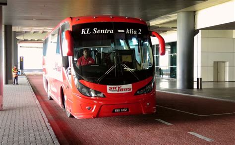 brisbane skybus  SkyBus commenced operations on 6 June 1978, running a shuttle service between Melbourne Airport and the Melbourne city centre