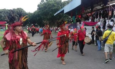 brokohan iku tradisi syukuran sawise  Indonesia yang kaya akan adat dan budaya, nyatanya juga diikuti para orang tua untuk melakukan upacara kelahiran anak