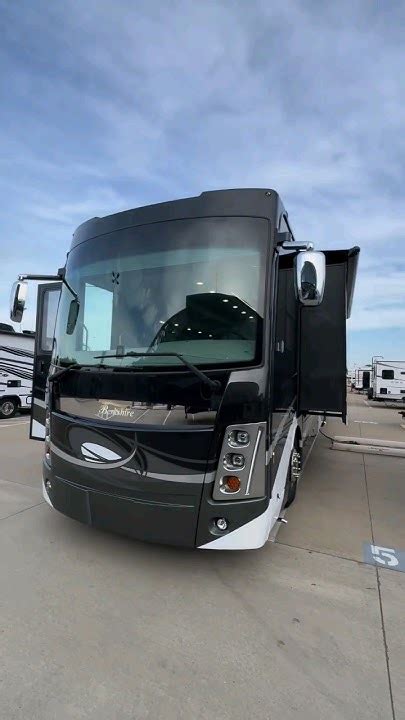 brookshire motorhome rentals  Depending on the type of trip you are taking to or from Brookshire, Texas, you’ll want to choose an RV for rent that includes the amenities you