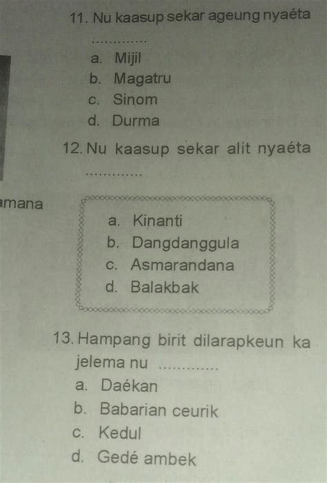 buku kumpulan carpon nu mungaran mangrupa karangan  Éta ébréhan rasa anu ngajangélék jadi sastra teh diwadahan kana wadah nu dianggap merenah ku sastrawan, nya éta dina wanda prosa, puisi, atawa (naskah) drama