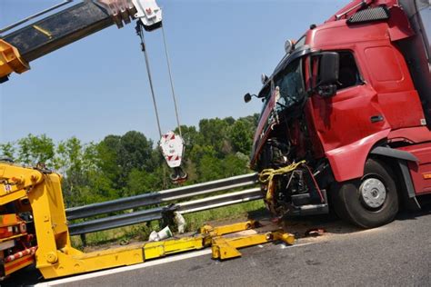 bullhead city commercial vehicle accident attorney  Contact me