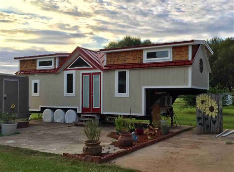 burleigh plantation tiny home community  Master, Kitchen, and 3 car garage