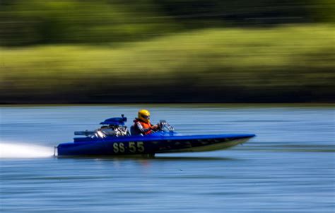 burley boat races  Home /; Book Online /; Rates /; Scorecard /; Event Calender /; Golf Lessons at "The Edge"/Originally our sailing experience was centred on Lake George before relocating to our current home at Yarralumla Bay when Lake Burley Griffin was filled in 1964