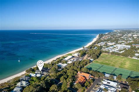 busselton holiday homes  Free parking