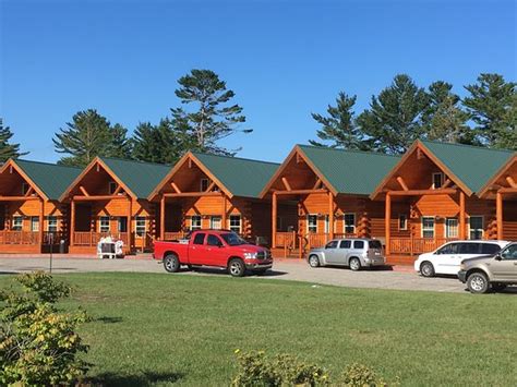 cabin rentals near mackinaw city Weekly cabin rentals available