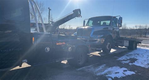 cabral's towing  Contact