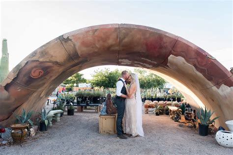 cactus joe's wedding  The wedding theme was laid back with desert vibes and a crossover between boho and Texas